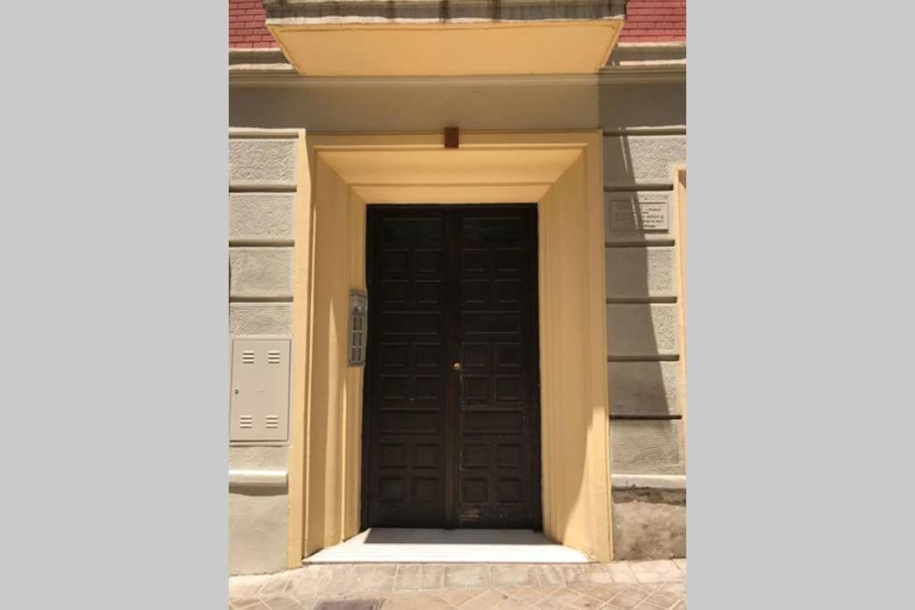 Precioso Piso En Paseo De La Bomba Free Parking Apartment Granada Bagian luar foto