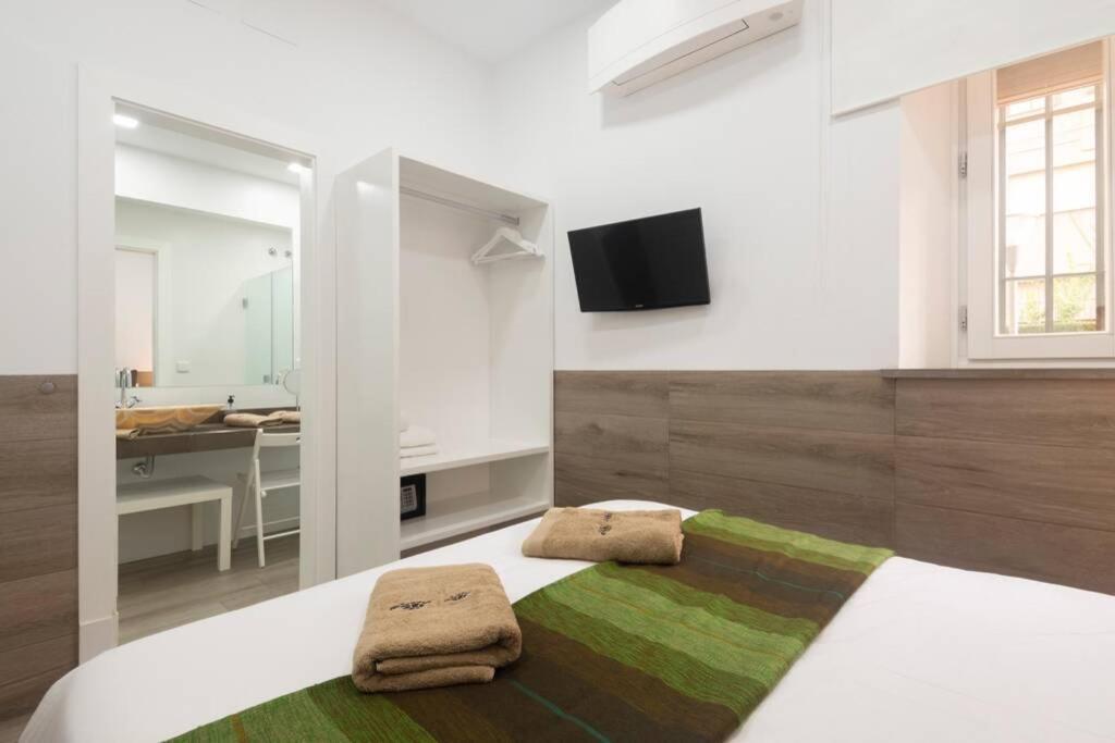 Precioso Piso En Paseo De La Bomba Free Parking Apartment Granada Bagian luar foto